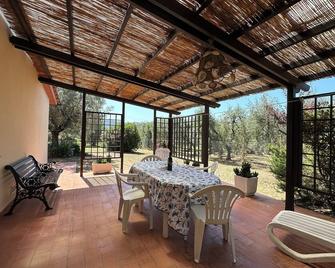 Nestled in the plains of Castagneto Carducci - Donoratico