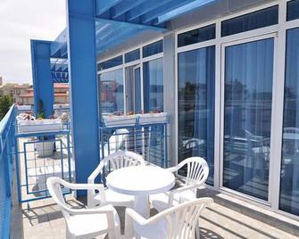 Regata Palace Hotel - Nesebar - Balcón
