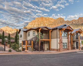 Watchman Villas - Springdale - Edificio