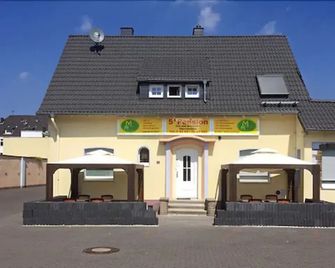 Motel Monteur - Castrop Rauxel - Gebouw