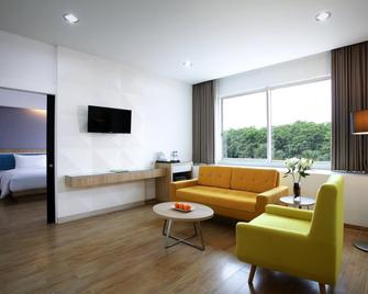 Hotel Santika Kelapa Gading - ג'קרטה - סלון