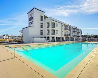 3 Mi to Gulfport Beaches Waterfront Casa Pesce - Gulfport - Pool
