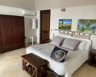 L'Eco dell'800 - Furore