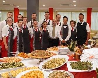 Club Hotel Le Nazioni - Montesilvano