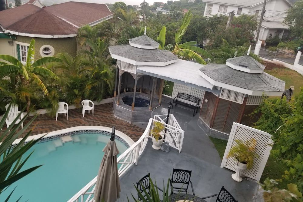 Ridgeview Suites 1 to 3 - Kingston - Piscina