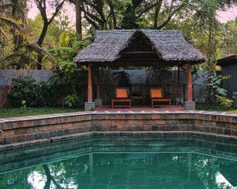 Chittoor Kottaram Royal Mansion - A Cgh Earth Saha Experience - Cochin - Piscine