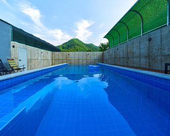 완주 모던스테이 - 완주군 - 수영장