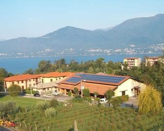 Agriturismo La Betulla - Tronzano Lago Maggiore - Edificio