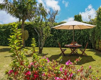 GuestReady - Domus Adepta Charming w/ Garden - Furnas - Innenhof