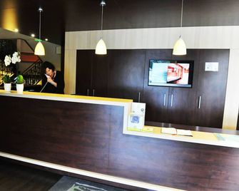 Logis Golfe Hotel - Vannes - Accueil