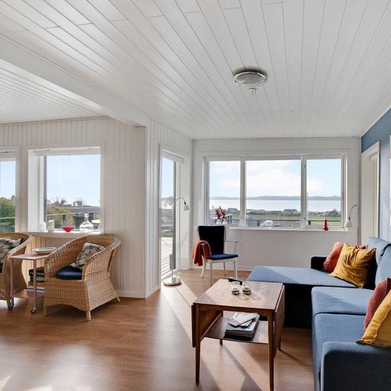 Newly Restored Cottage With Panoramic Sea Views – Åbenrå