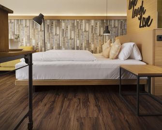 Mjus Resort & Thermal Park - Kormend - Chambre