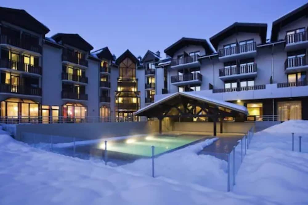 Hôtel Les Aiglons Chamonix - שאמוני מון-בלאן - בניין