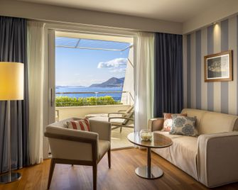 President Hotel, Valamar Collection - דוברובניק - סלון