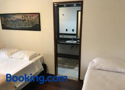 Casa da 17 - Lago Sul - Brasilia - Bedroom