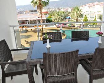 Akbük Palace Hotel & Residence - Didim - Balcony