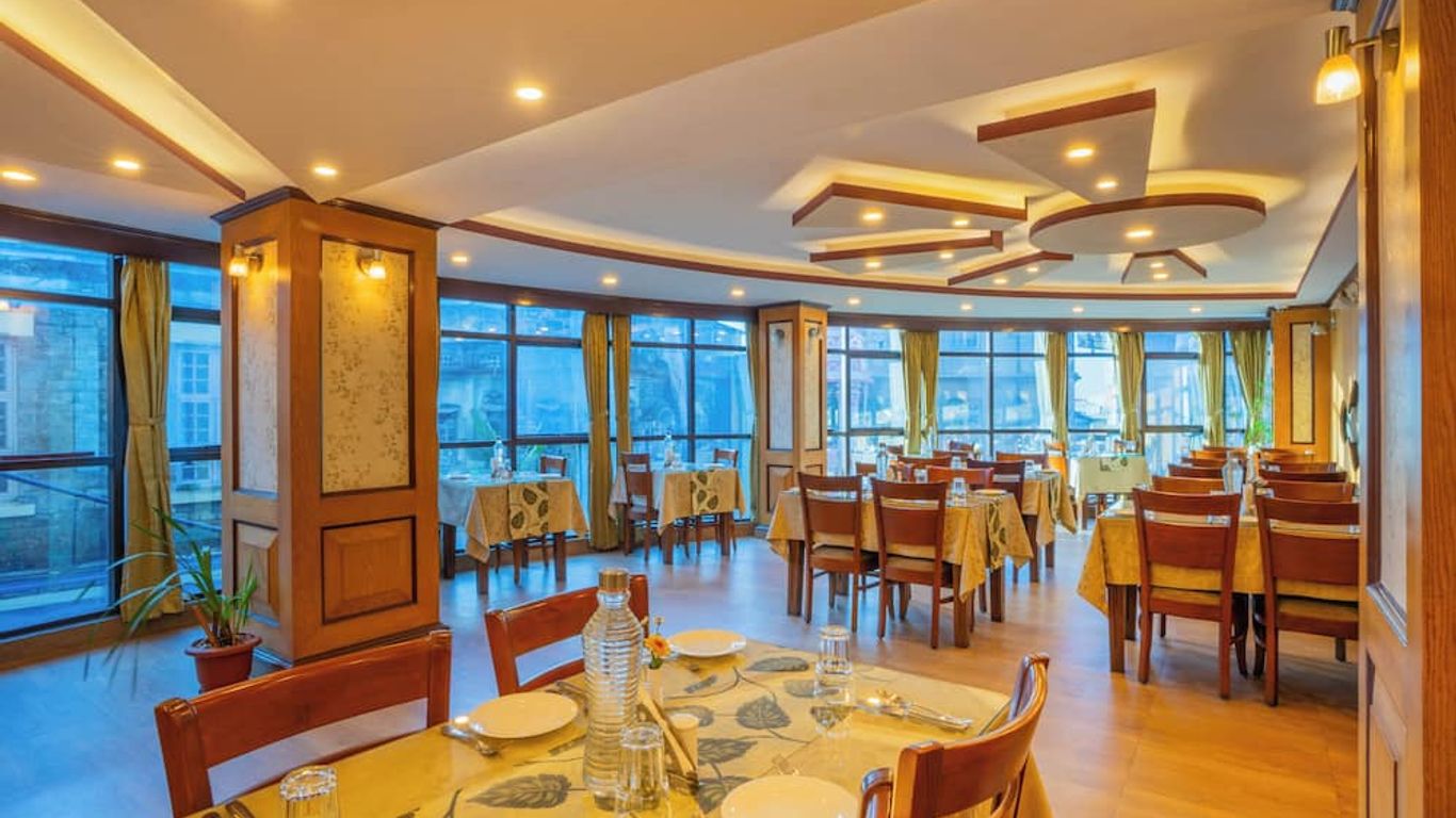 Yashshree Jai Hotel & Banquet