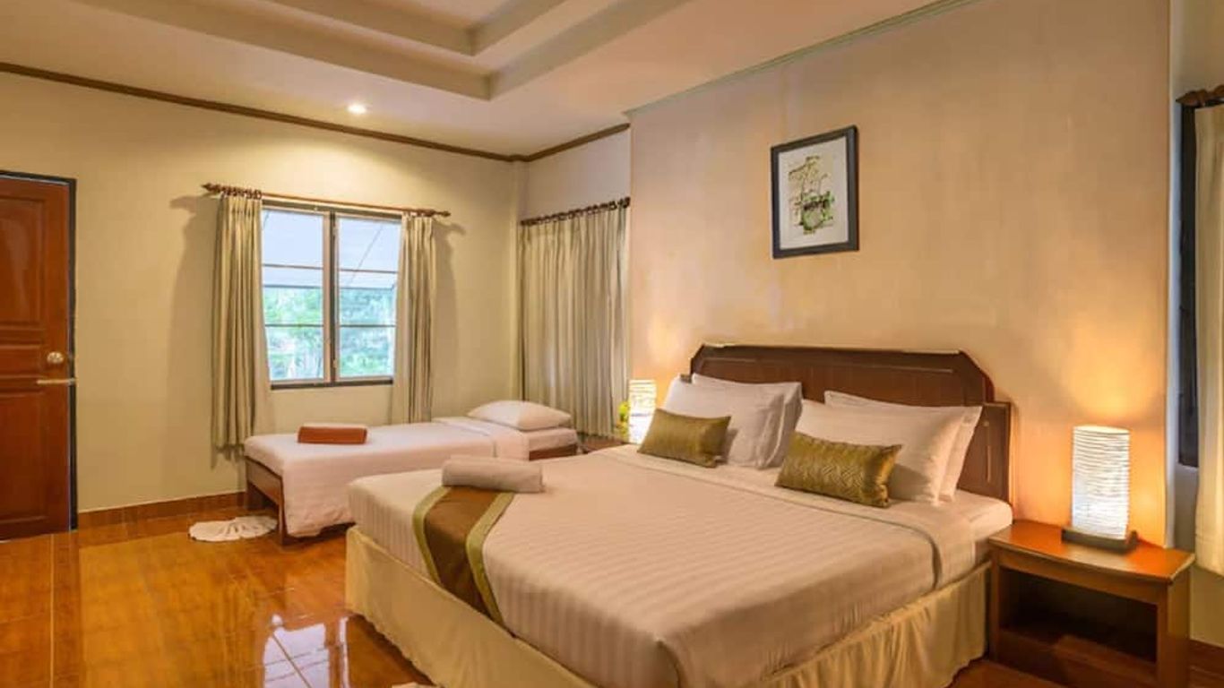 Lanta Garden Hill Resort & Apartments