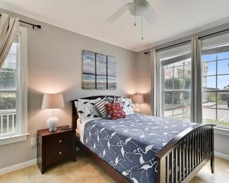 Dawn 916-Hook, Wine & Sinker - Galveston - Bedroom