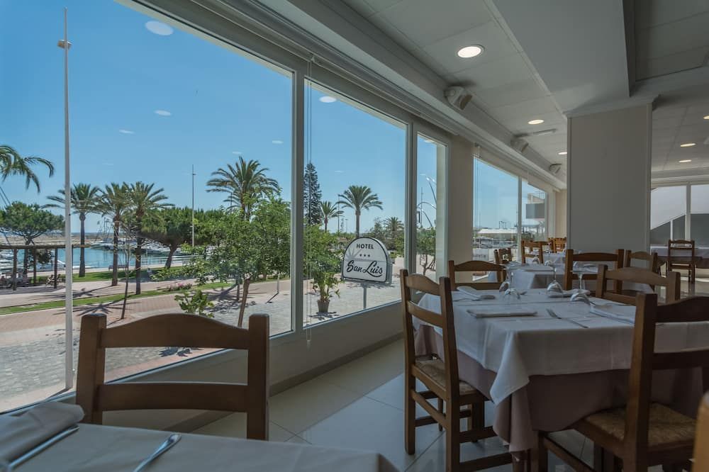 San Luis - Gandia - Restaurant