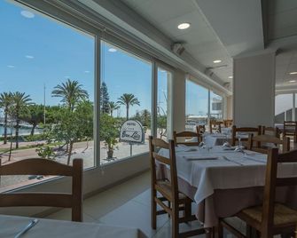 San Luis - Gandia - Restaurant