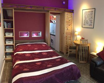 Artisan Studio - Tarbert - Bedroom