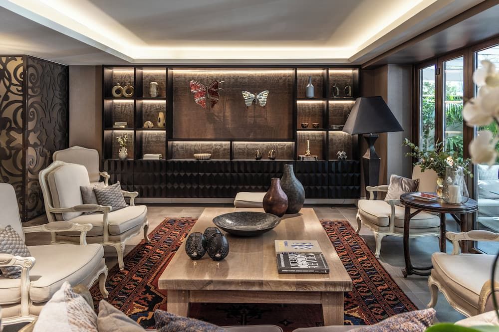 ذا واي هوتل