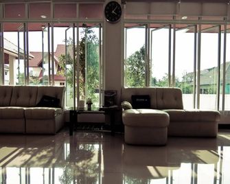 Better Place Hotel - Ubon Ratchathani - Lobby