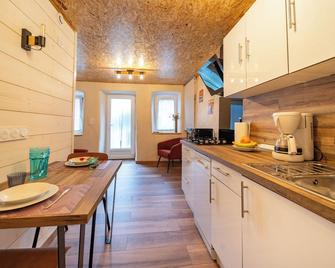 Gîte les cols - Sainte-Marie-de-Cuines - Kitchen
