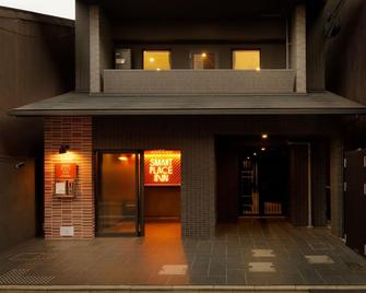 Smart Place Inn Kyoto Shijo Omiya East - Kyoto - Building