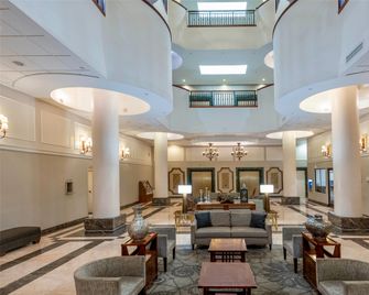 Wyndham Garden Hotel Baronne Plaza - New Orleans - Lobby