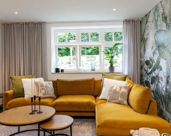 Oase am Tierpark exklusiv und gehobener Standard - Freiberg - Sala de estar