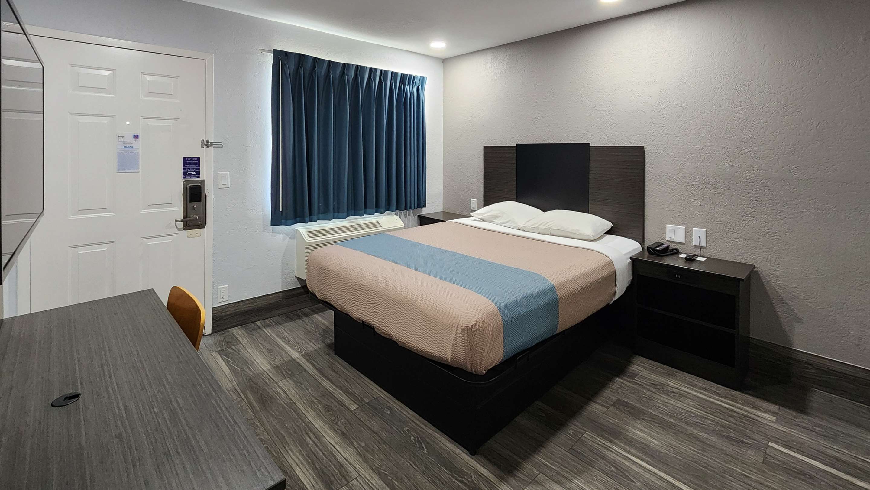 Motel 6 Galveston, TX