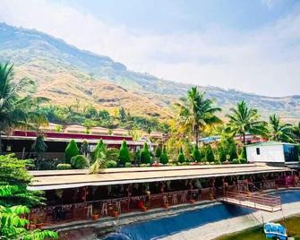 Madhura Agro Tourism - Wai - Pool