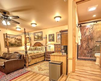 Yellowstone Gateway Inn - Gardiner - Bedroom