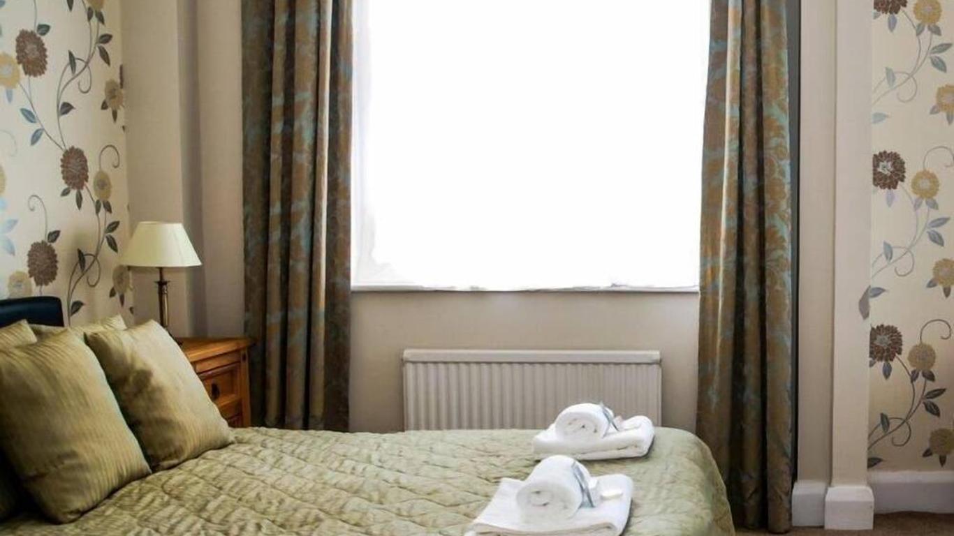 The Cumberland Hotel