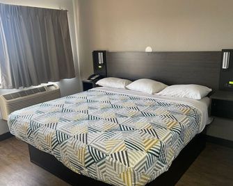 Motel 6 Wichita Airport - Wichita