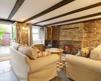Dane Cottage - Port Isaac - Living room