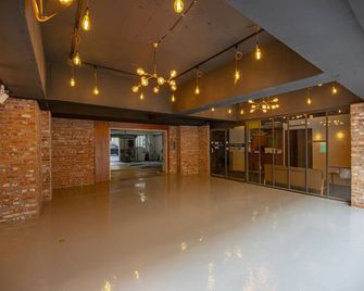 Queens Hotel Seomyeon Busan - Busan - Aula