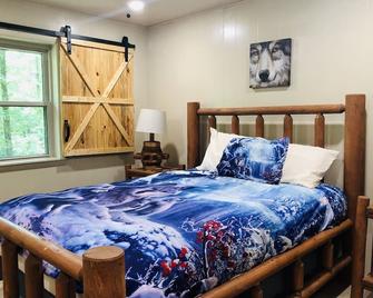 Nichols Mountain Atv Hideaway - Mena - Bedroom