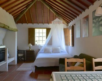 リスボン近くのリラックスした休暇 - パルメラ - 寝室