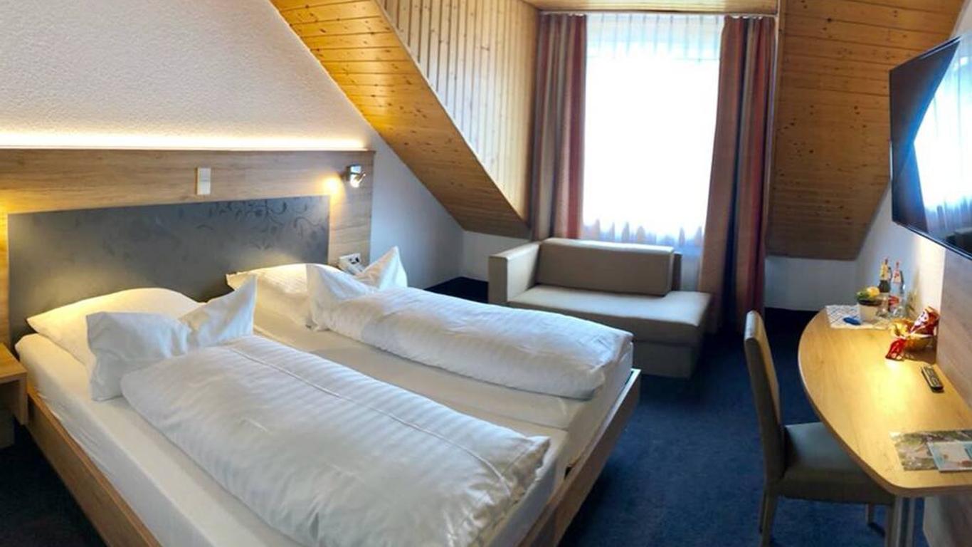 TIPTOP Hotel Hirt