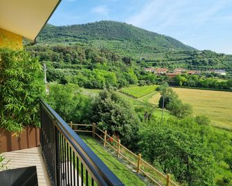 Aura Dimore Ad Arquà Petrarca - Arquà Petrarca - Balcón