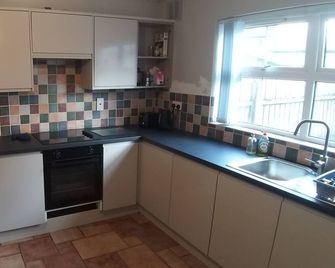 Laurelbrook Town House - Magherafelt - Кухня