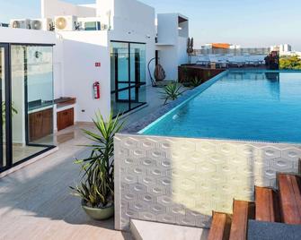 Torre Sofia magnific apartments & estudios with great amenities - Cancún - Piscine