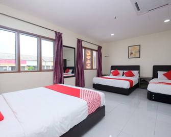 OYO 1104 Q Hotel - Temerloh