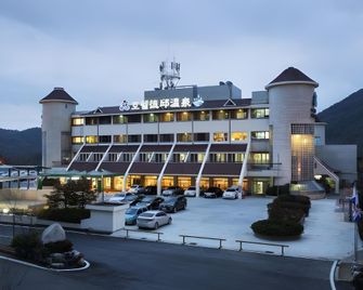 덕구온천리조트 콘도 - 울진 - 건물