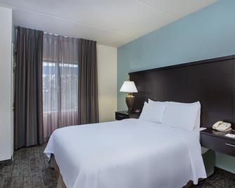 Staybridge Suites Chattanooga Dwtn - Conv Ctnr By IHG - שאטאנוגה - חדר שינה