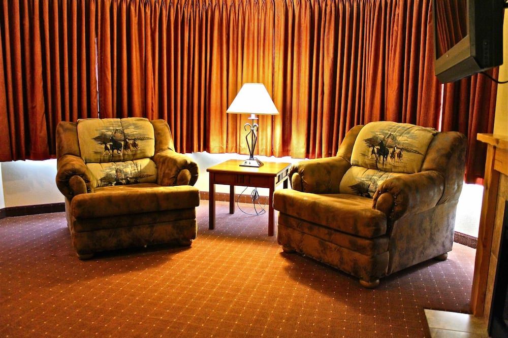 Arbuckle Lodge Gillette - Gillette