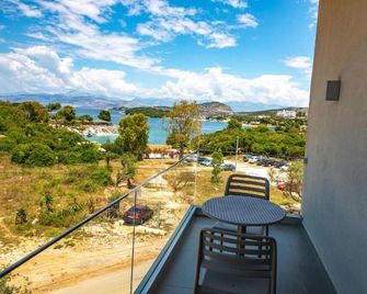 Hotel Olive Ksamil - Ksamil - Balkon